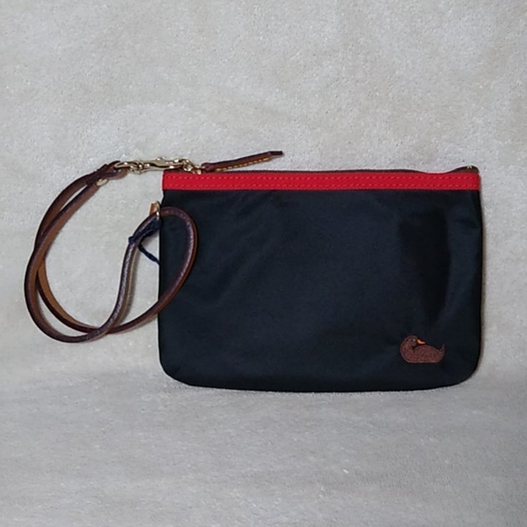 Dooney & Bourke Handbags - Dooney & Bourke Nylon Duck Wristlet Wallet